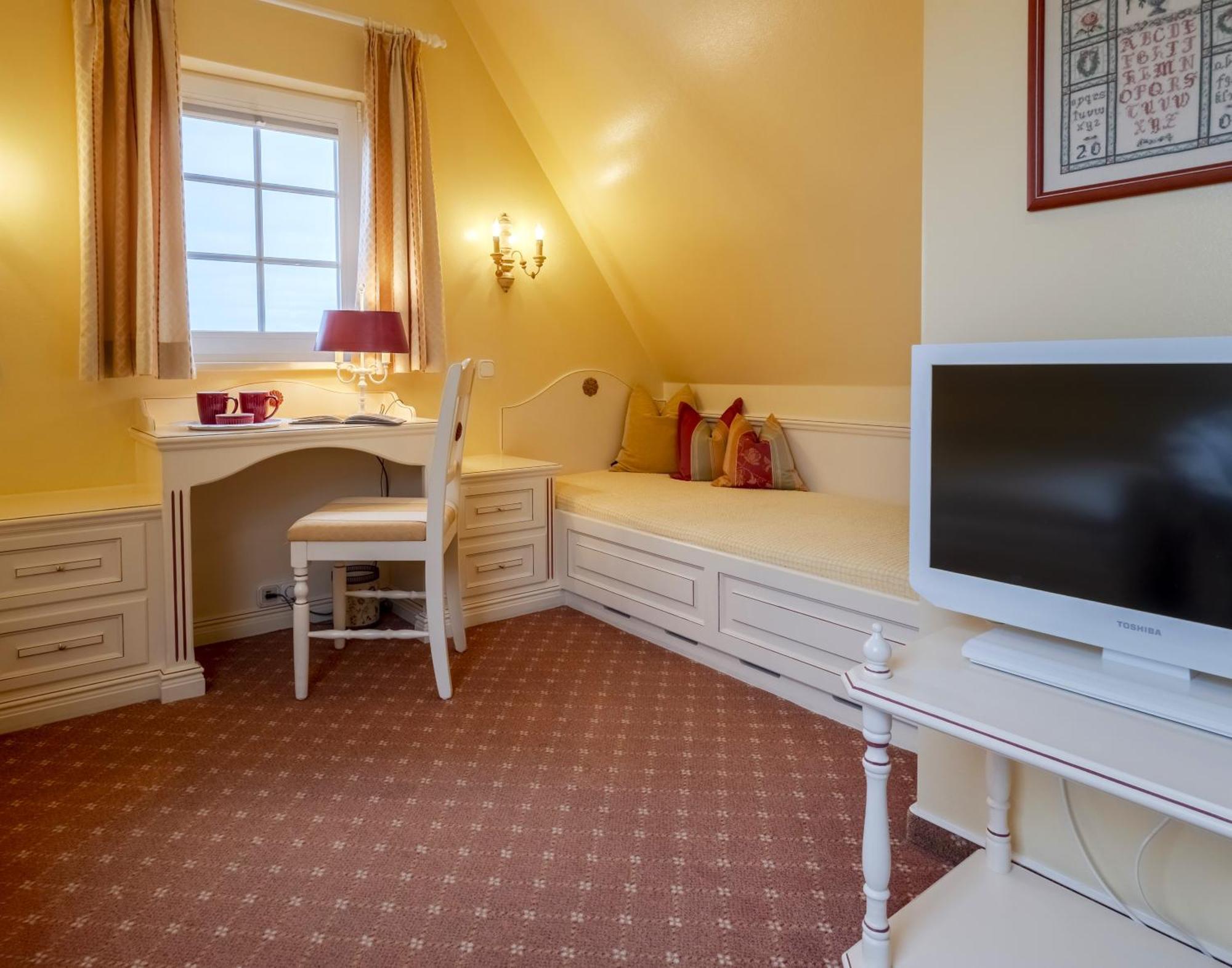 Hotel Wiesbaden Wenningstedt-Braderup Zewnętrze zdjęcie